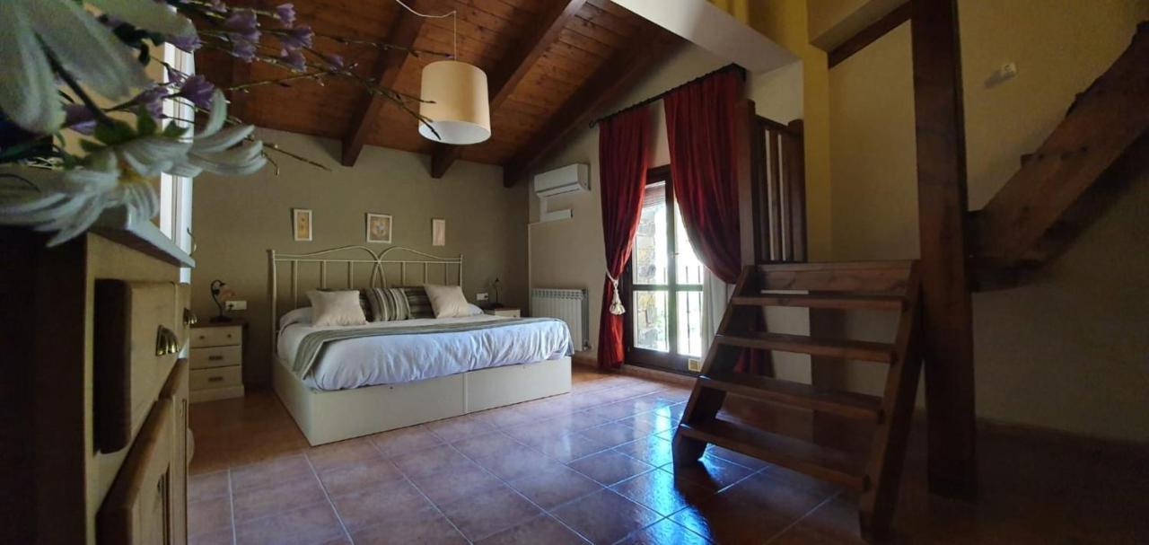 Hotel Casa Tejedor Лас-Альмуниас Экстерьер фото